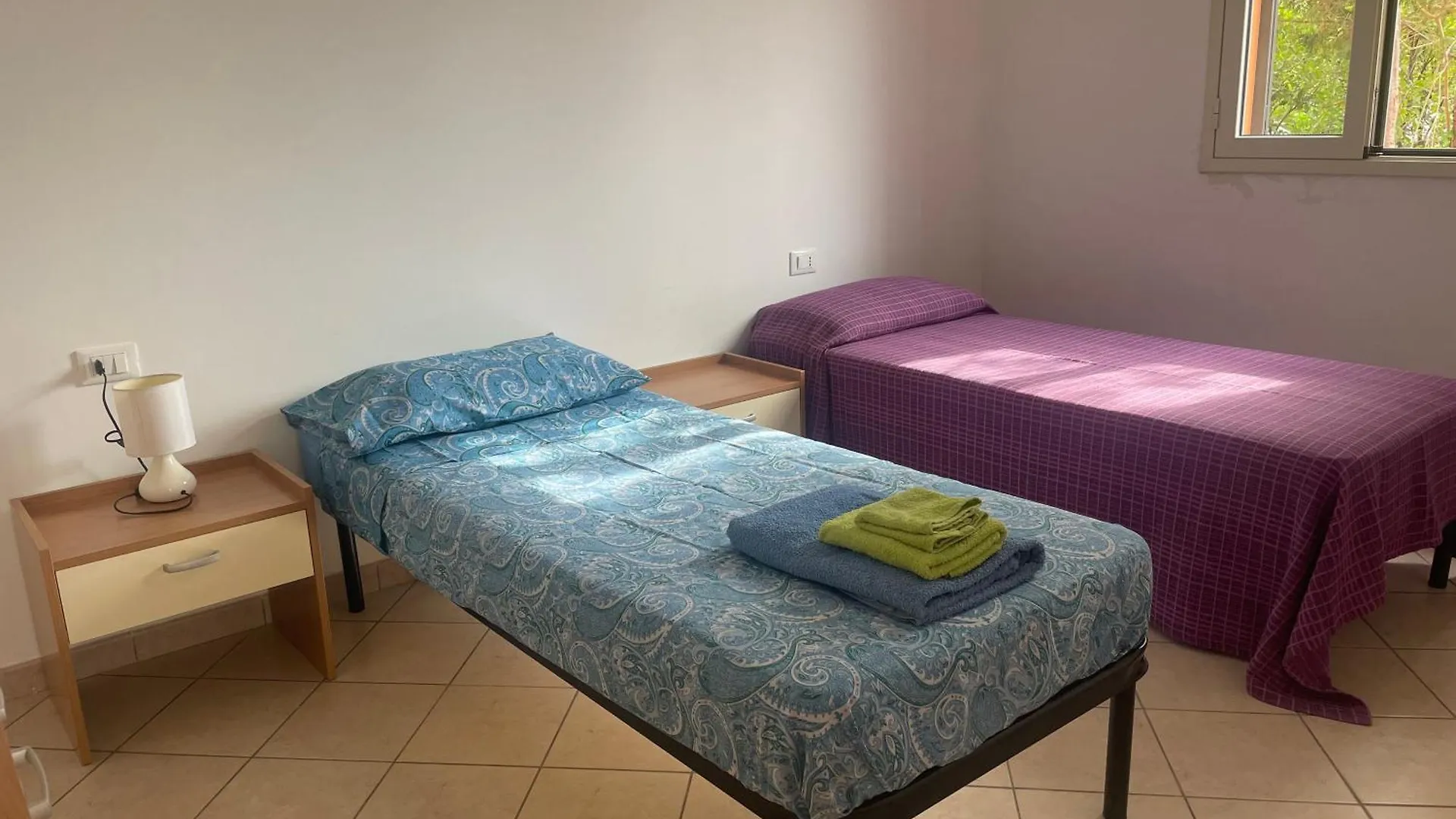 Villetta 200 Mt Dal Mare E Piscina Campofelice Di Roccella Italië